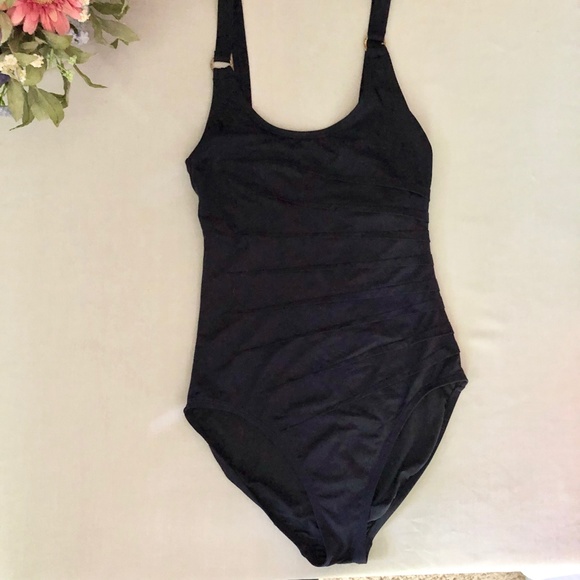 Calvin Klein Starburst One-Piece Swimsuit.  Navy Size 6 - Picture 2 of 16